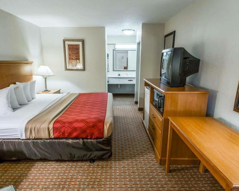 Quality Inn Atlantic Beach-Mayo Clinic Jax Area Ngoại thất bức ảnh